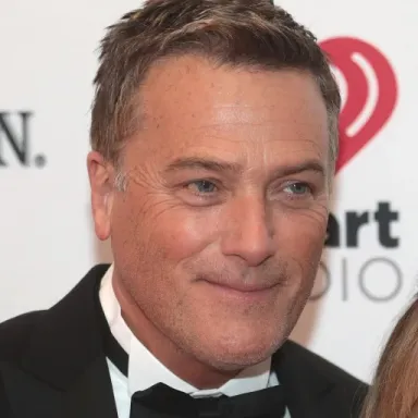عکس نمایهٔ Michael W. Smith