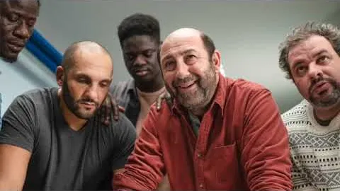 œuvre de The Big Hit (2020 film)