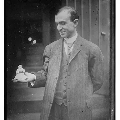 photo de profil de L. O. Hartman