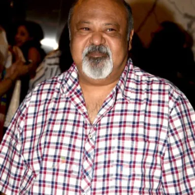 Saurabh Shukla की प्रोफ़ाइल तस्वीर