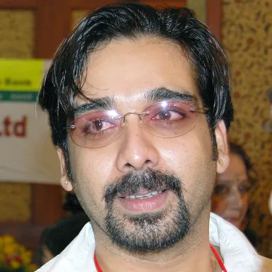 Vineeth की प्रोफ़ाइल तस्वीर