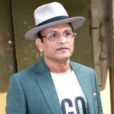 Annu Kapoor की प्रोफ़ाइल तस्वीर