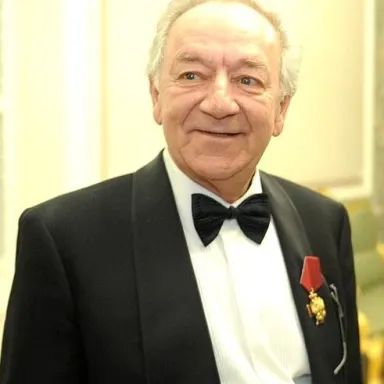 Yuri Temirkanov की प्रोफ़ाइल तस्वीर