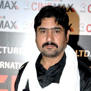 Yashpal Sharma (actor) की प्रोफ़ाइल तस्वीर