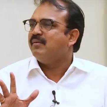 Koratala Siva की प्रोफ़ाइल तस्वीर