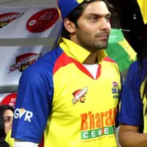 Arya (actor) की प्रोफ़ाइल तस्वीर