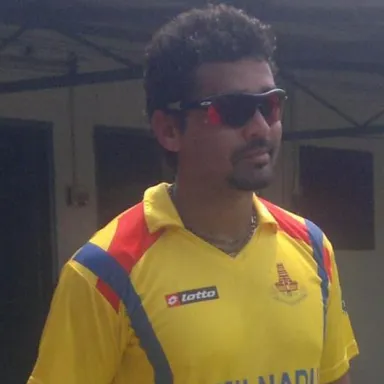 Murali Vijay की प्रोफ़ाइल तस्वीर