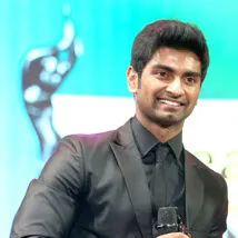 Atharvaa की प्रोफ़ाइल तस्वीर