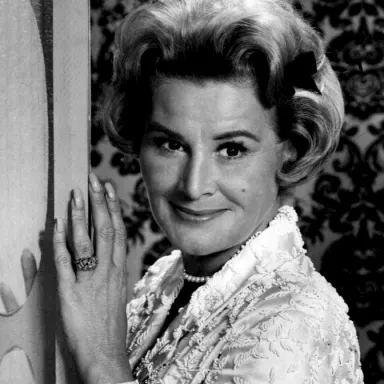 Rose Marie की प्रोफ़ाइल तस्वीर