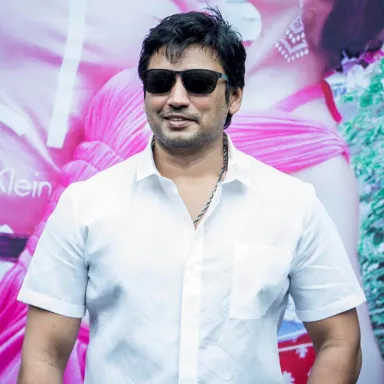 Prashanth की प्रोफ़ाइल तस्वीर