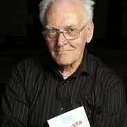 Peter Nichols (playwright) की प्रोफ़ाइल तस्वीर