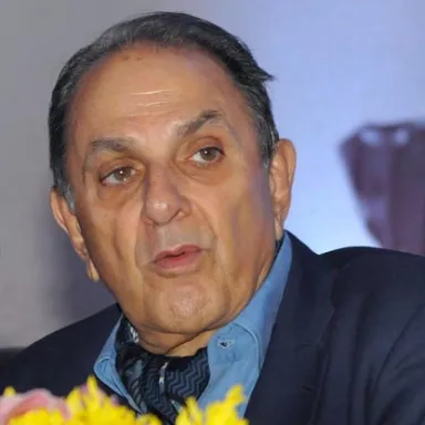 Nusli Wadia की प्रोफ़ाइल तस्वीर
