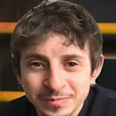Moisés Arias profile photo