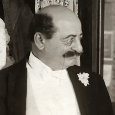 Russell Bassett profile photo