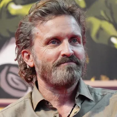 Rob Benedict profile photo