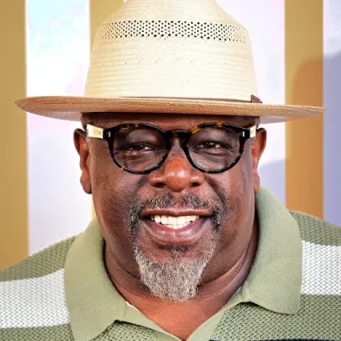 Cedric the Entertainer profile photo
