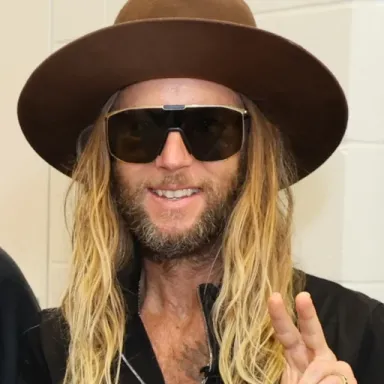 Greg Cipes profile photo
