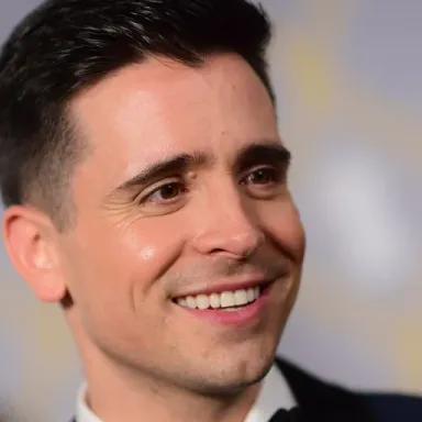 Matt Doyle (actor) profile photo