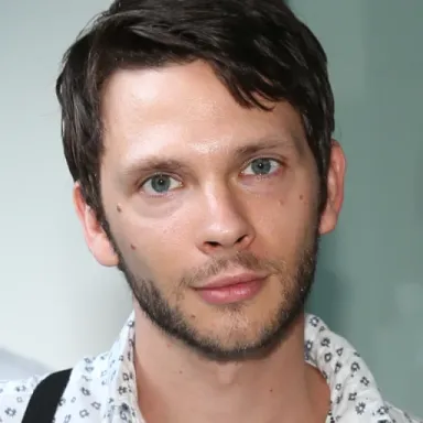 Devon Graye profile photo