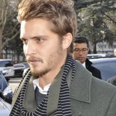 Luke Grimes profile photo