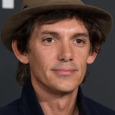 Lukas Haas profile photo