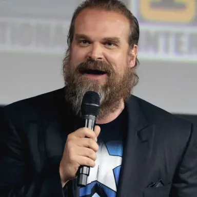 David Harbour profile photo