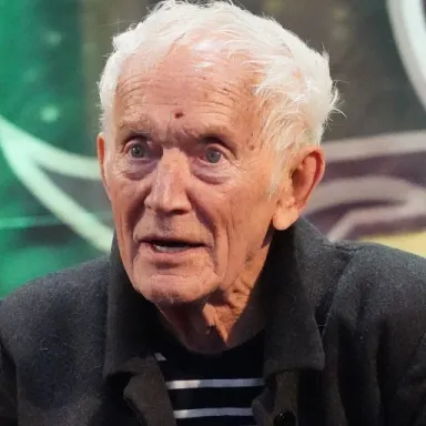 Lance Henriksen profile photo