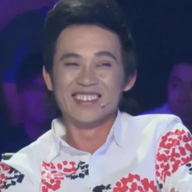 Hoài Linh profile photo