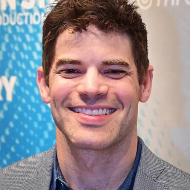 Jeremy Jordan (actor, born 1984) profile photo