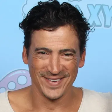 Andrew Keegan profile photo