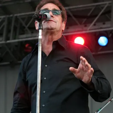 Huey Lewis profile photo