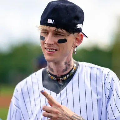 MGK profile photo