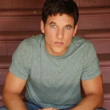 Mike Manning (actor) profile photo