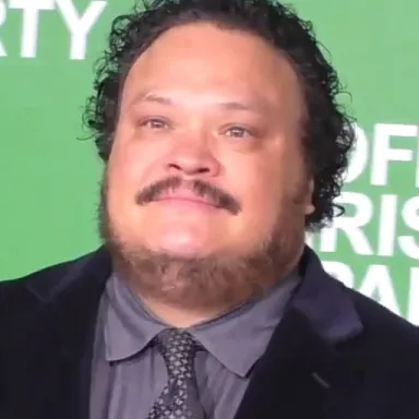 Adrian Martinez (actor) profile photo