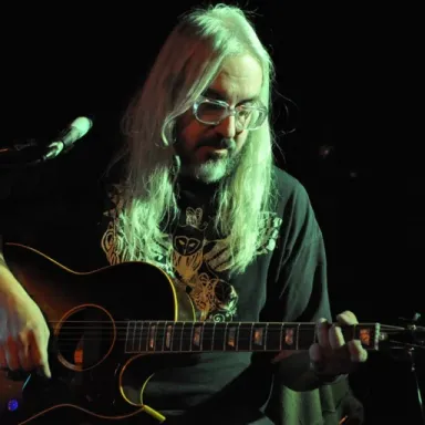 J Mascis profile photo