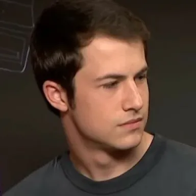 Dylan Minnette profile photo