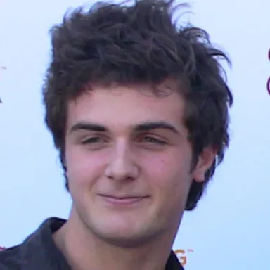 Beau Mirchoff profile photo
