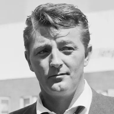 Robert Mitchum profile photo