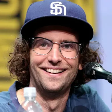 Kyle Mooney profile photo