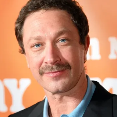 Ebon Moss-Bachrach profile photo