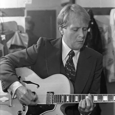 Martin Mull profile photo