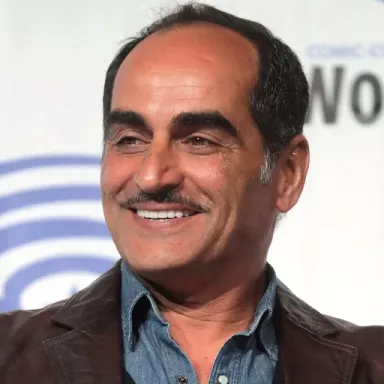 Navid Negahban profile photo