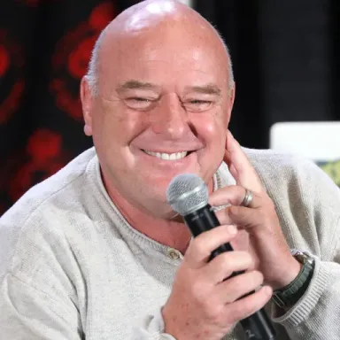 Dean Norris profile photo