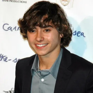 Jansen Panettiere profile photo
