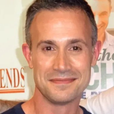 Freddie Prinze Jr. profile photo