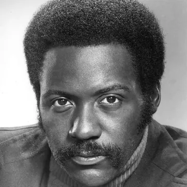 Richard Roundtree profile photo