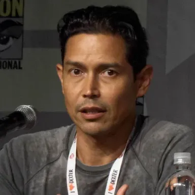 Anthony Ruivivar profile photo