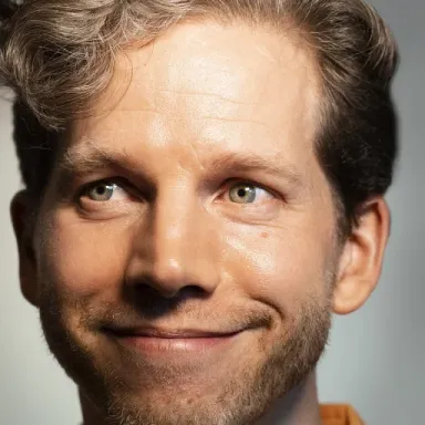 Stark Sands profile photo