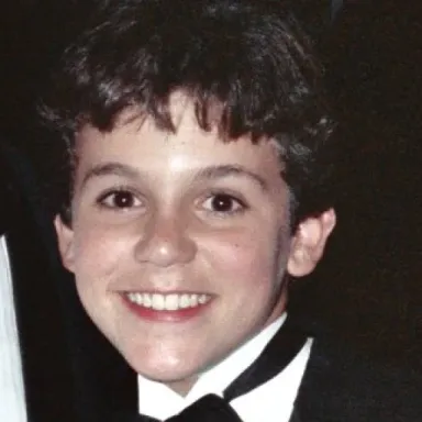 Fred Savage profile photo