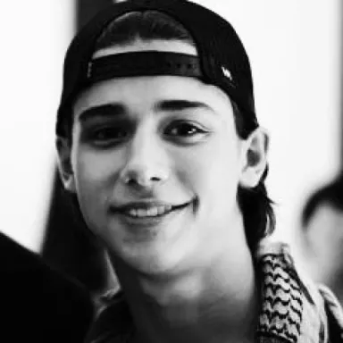 Uriah Shelton profile photo